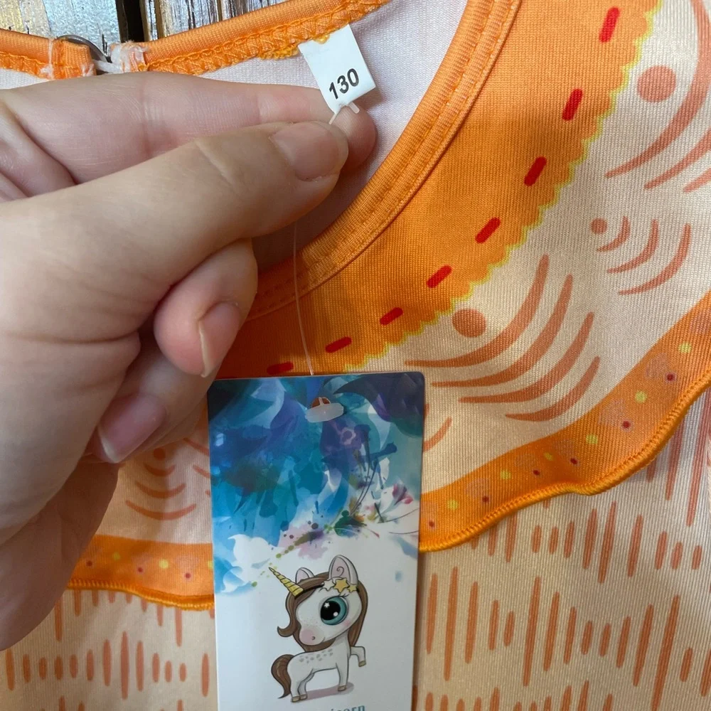 MOANA NWT Girls Costume Size 8 with matching purse Disney orange red dress up